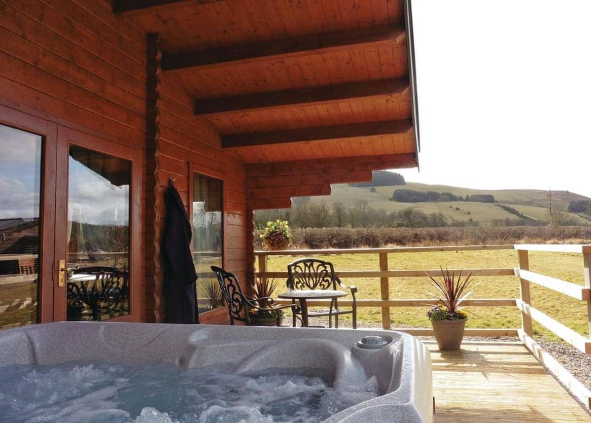 Mill Meadow Lodges Llanbister Exterior photo